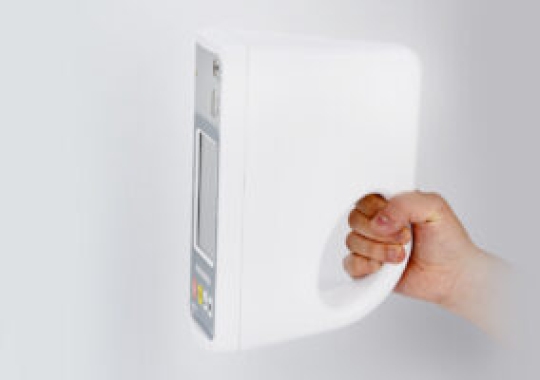 Máy đo SpO2 để bàn BT-720